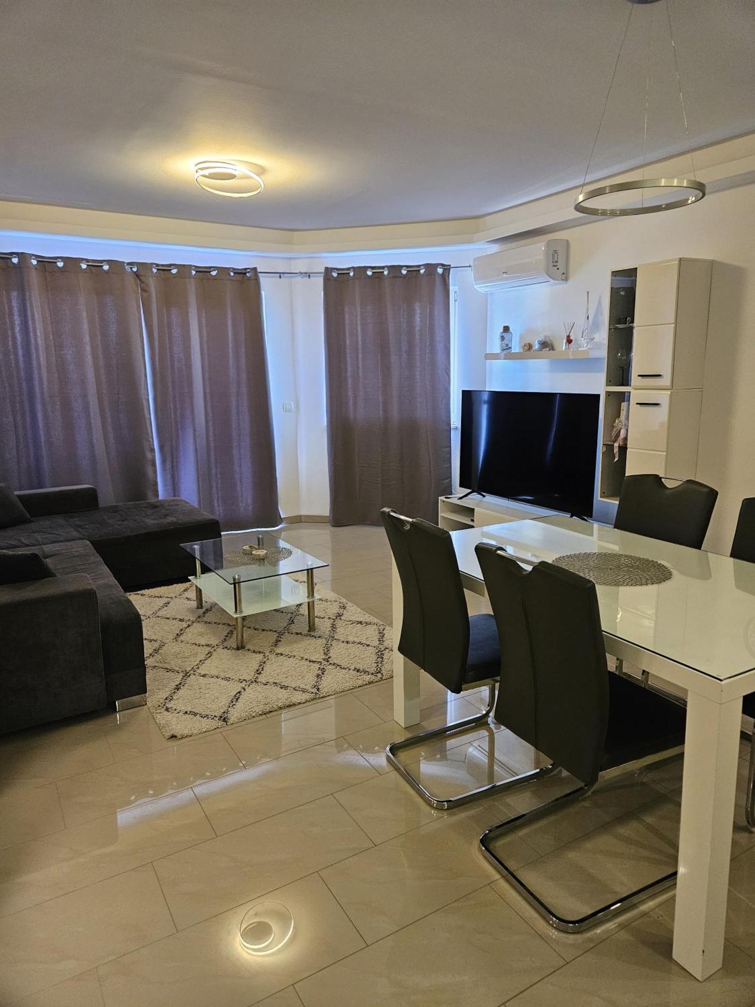 Apartment Marko2 *